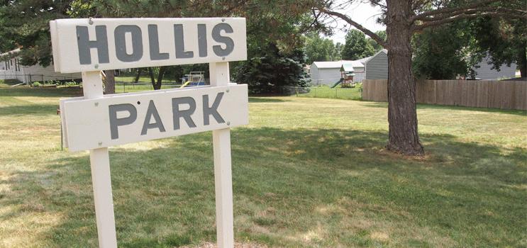 Hollis-Park.gif